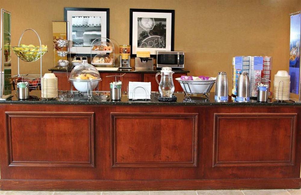 Hampton Inn & Suites הופקינסוויל מראה חיצוני תמונה