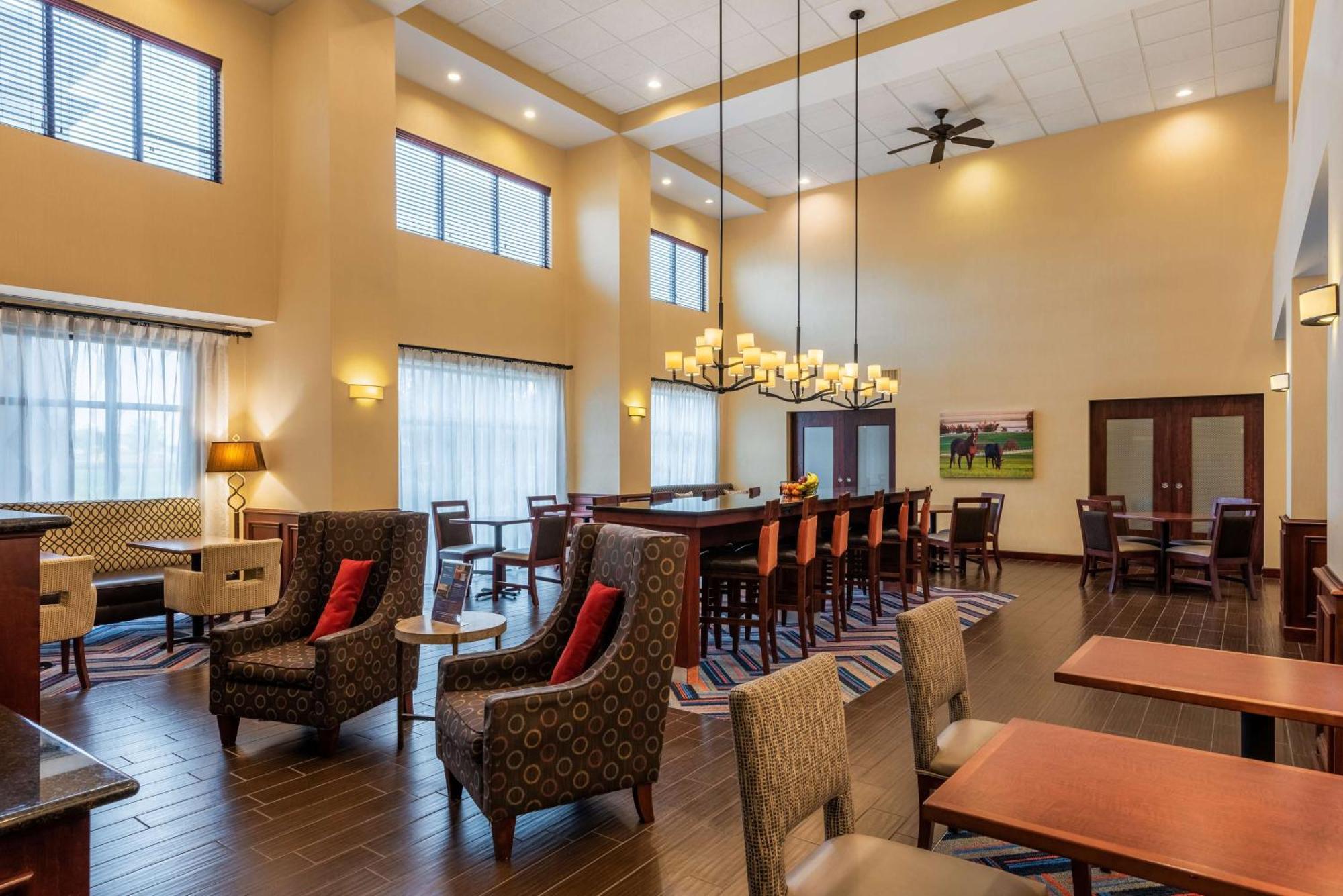 Hampton Inn & Suites הופקינסוויל מראה חיצוני תמונה